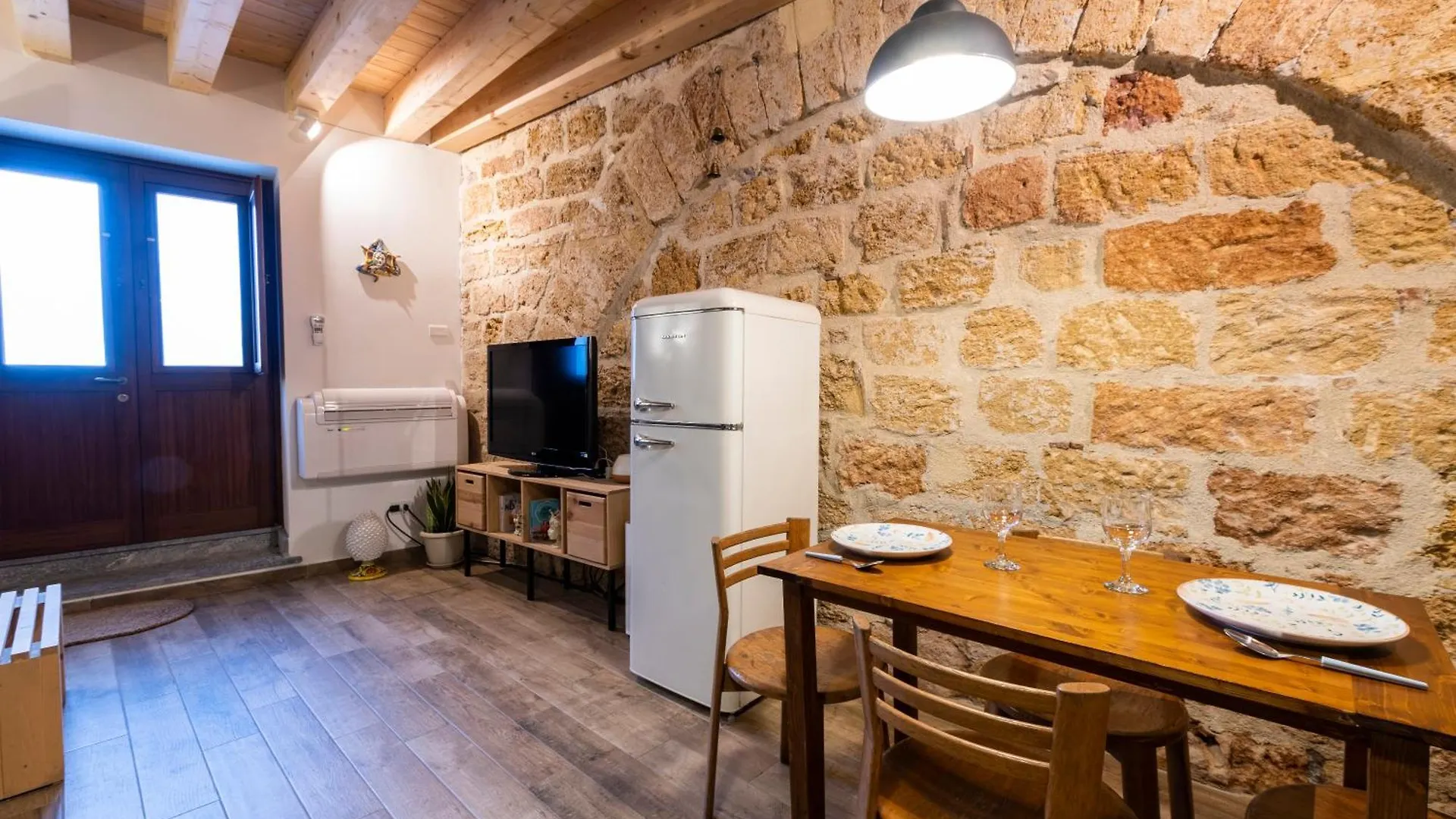 Loft Vetriera Centro Storico Apartment Palermo Italy